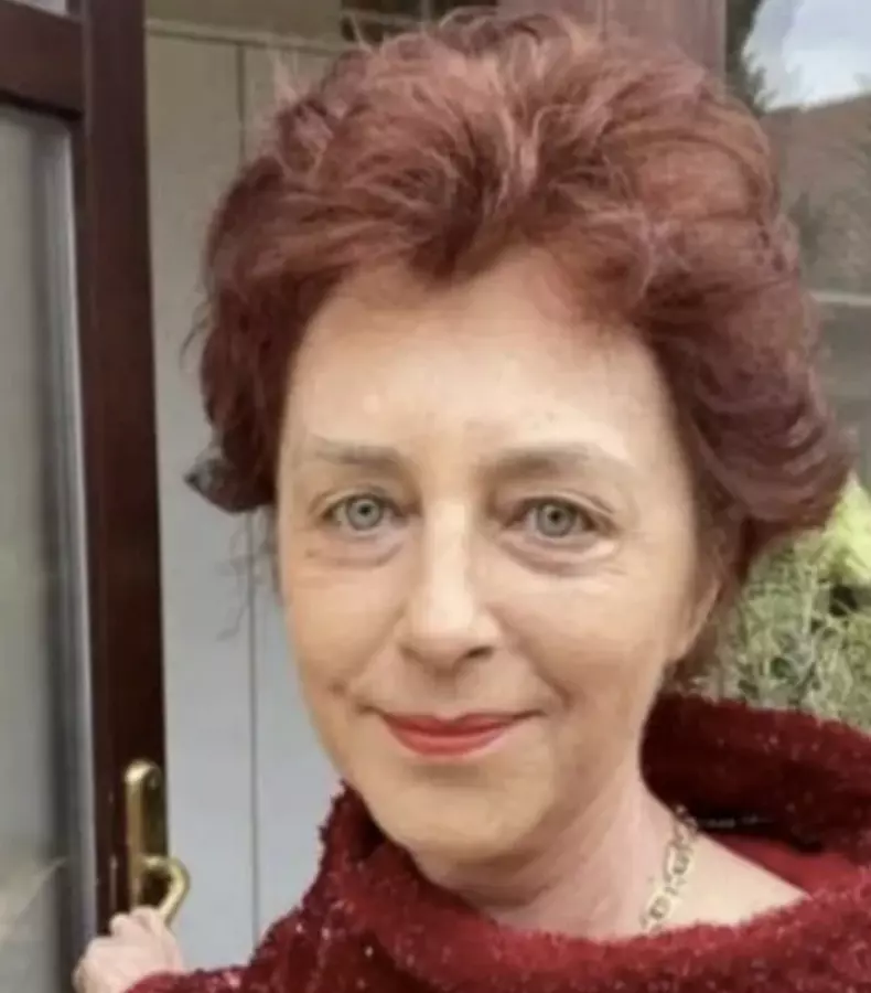 Flavia Groșan7