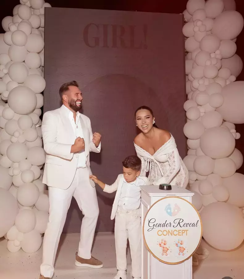 larisa-udila-gender-reveal-11