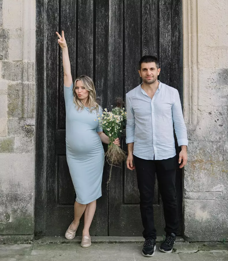 Laura-Cosoi-a-nascut-Ce-nume-au-ales-ea-si-sotul-ei-pentru-cea-de-a-treia-fiica-4