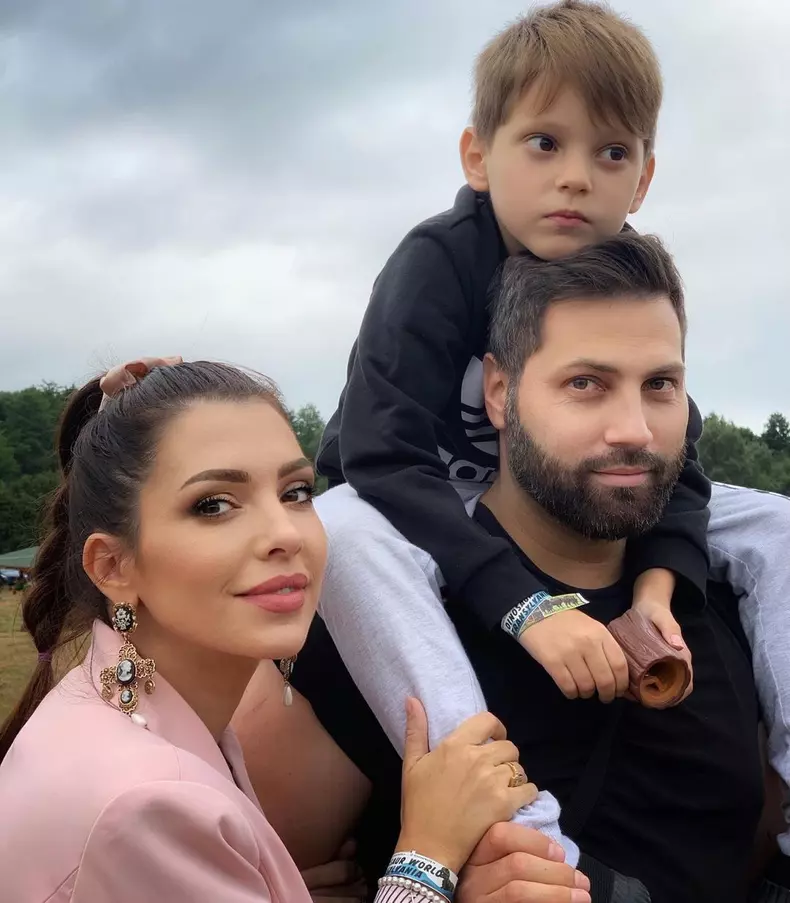 Celia-a-nascut-o-fetita-4