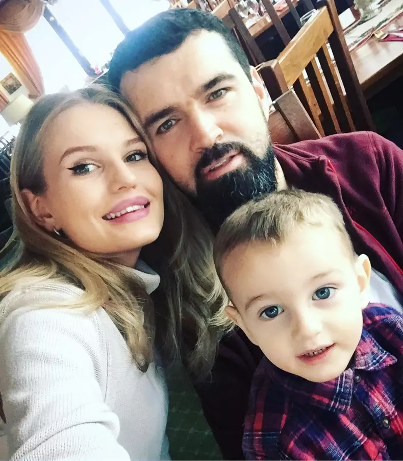 Vlad Miriță, soția lui Maria și fiul lor Iustin
