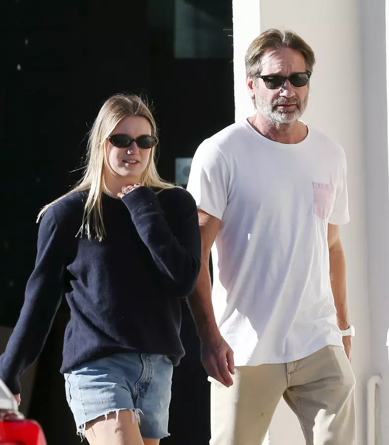 David Duchovny and Monique Pendleberry walking on Santa Monica