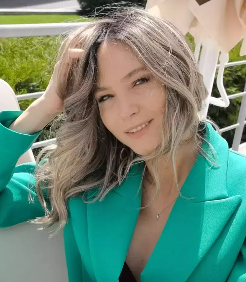 octavia-geamanu-7-894x1024-1