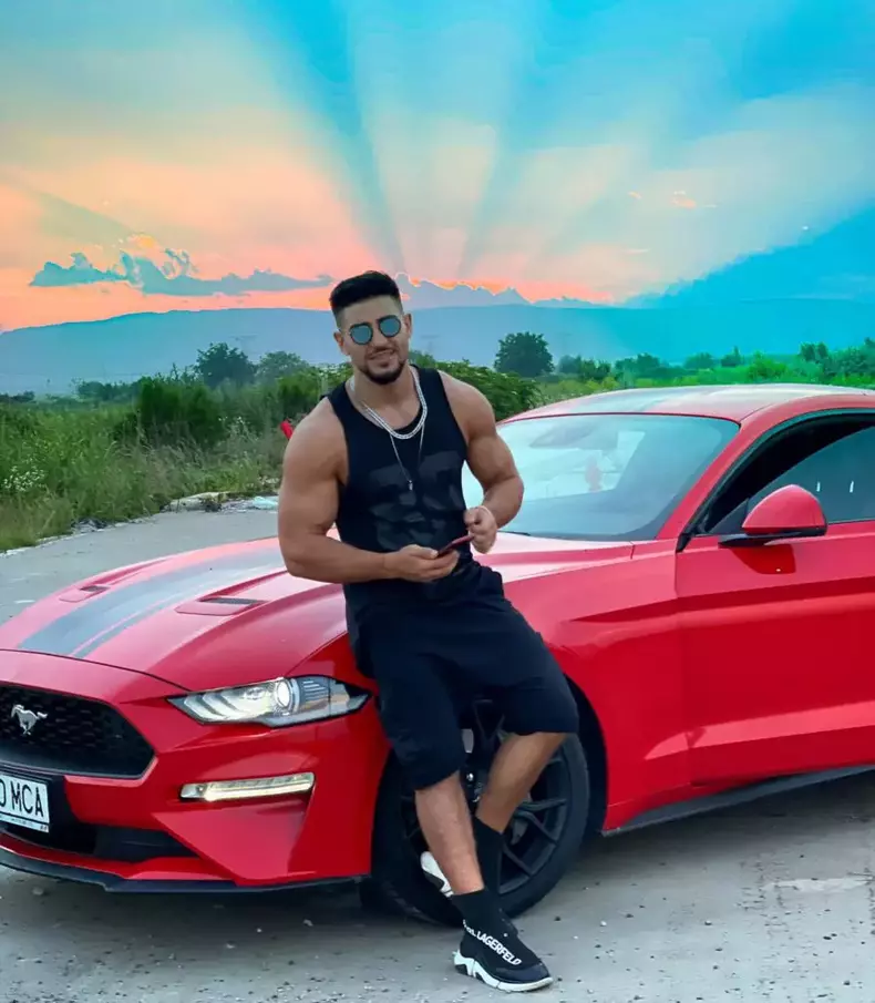 bogdan-mocanu-4-894x1024-1