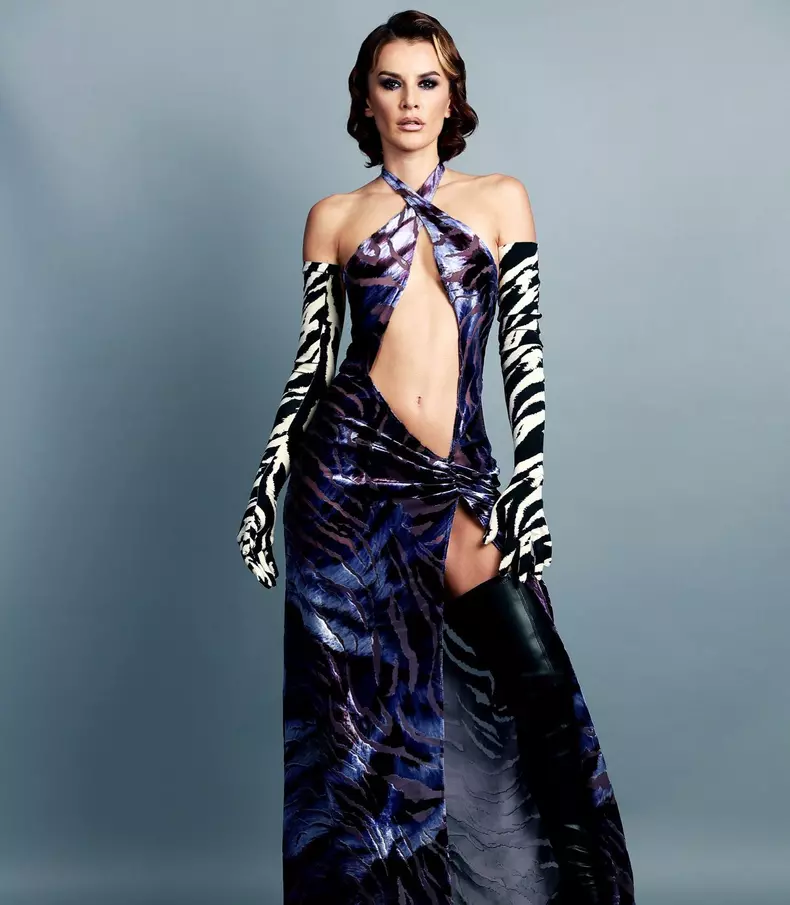 sunt-celebru-scoate-ma-de-aici-5-2