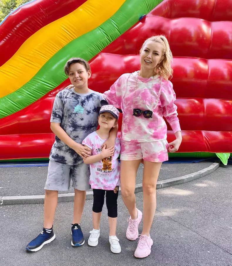 elena-gheorghe-familie-5