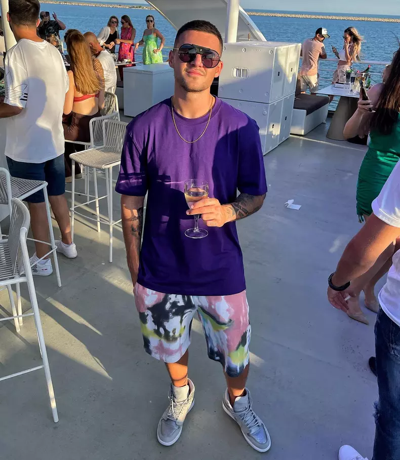 213679030_356206725877038_4476227425056342469_n