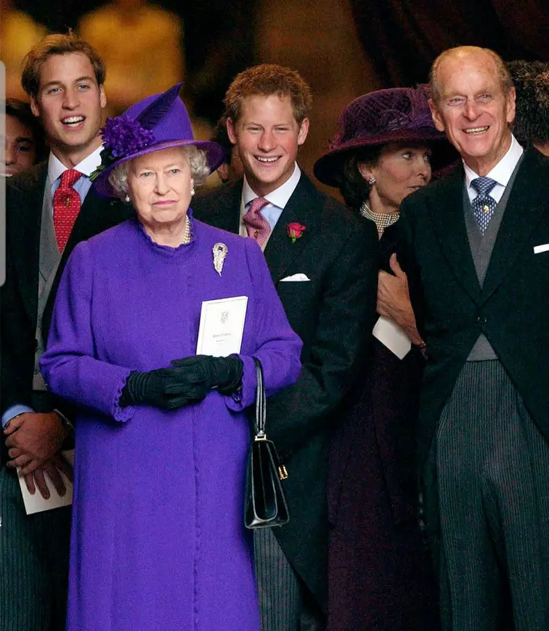 Regina Elisabeta impreuna cu Printul Philip