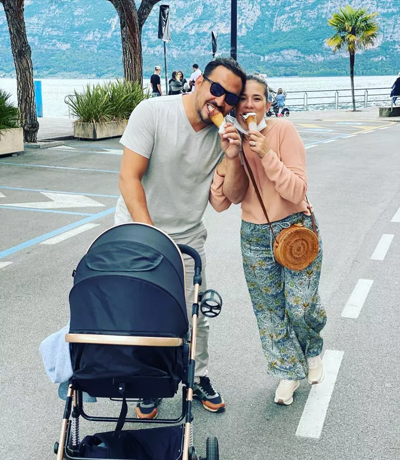 stefan-stan-si-a-botezat-fetita-elif-a-aparut-pentru-prima-data-la-TV-10-890x1024