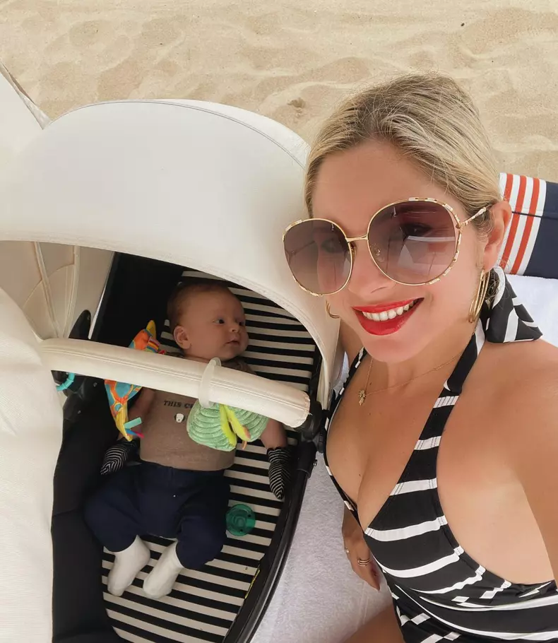 iasmina-hill-imagini-bebelus-nascut-o-luna-2