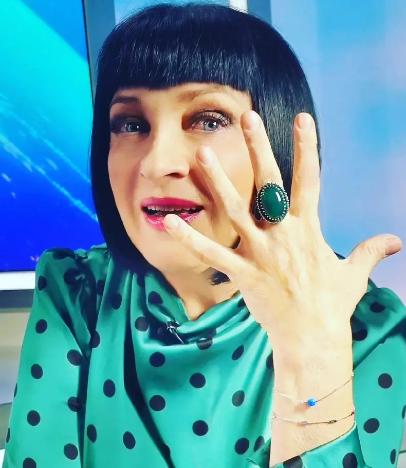 Care este numele din buletin al lui Neti Sandu  (1)