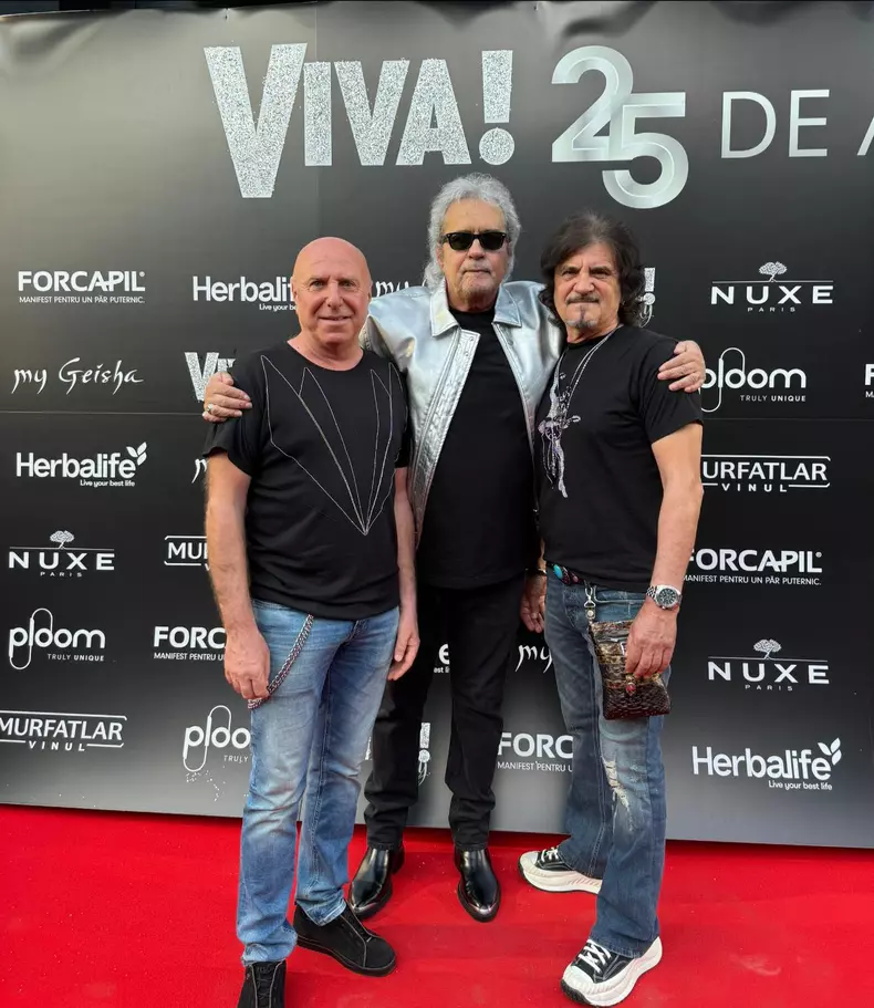 448627237_895310889275765_1014927262527319382_n