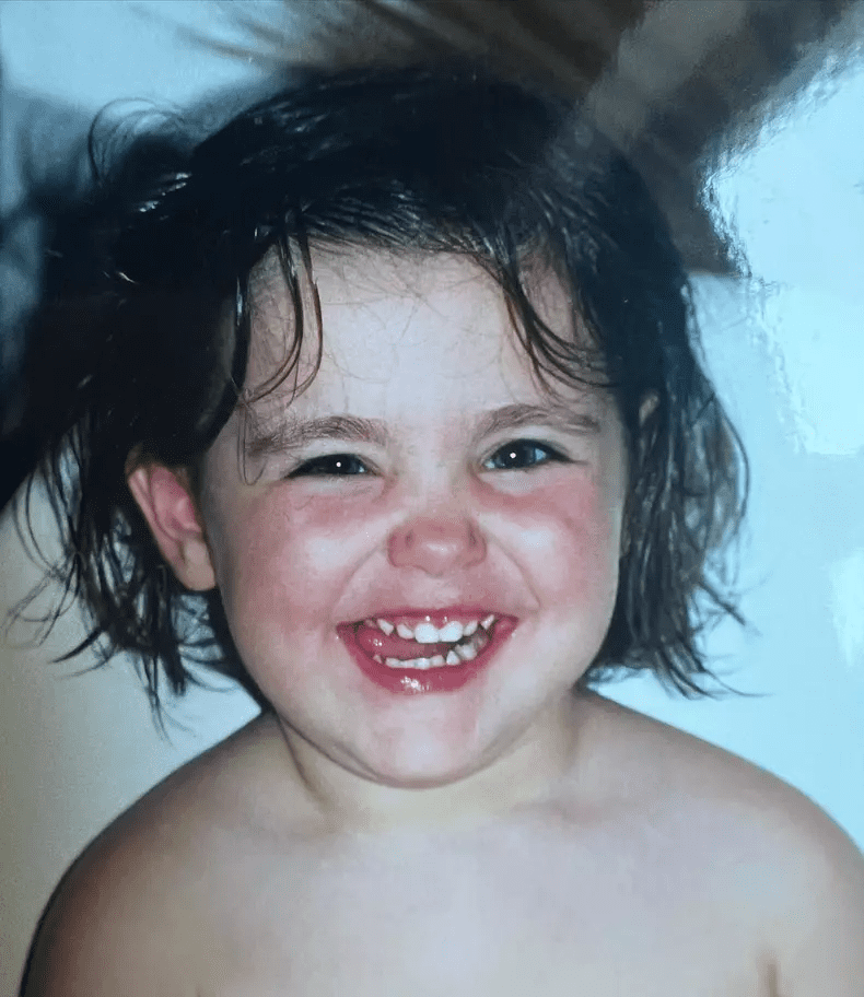 Alexia Eram, fiica Andreei Esca, în copilărie