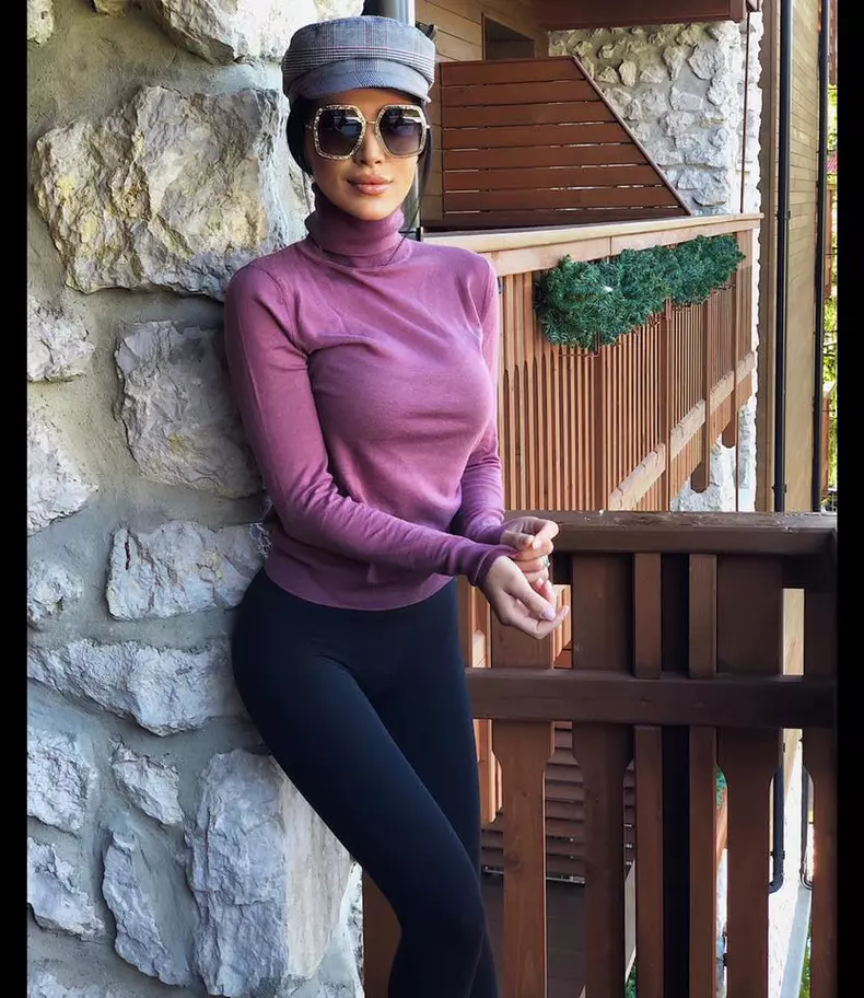 obsesiile Adelinei Pestrițu (2)