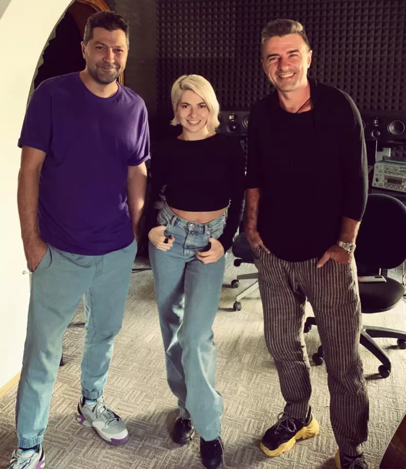 118627827_10221960613621127_2577315311550094650_n