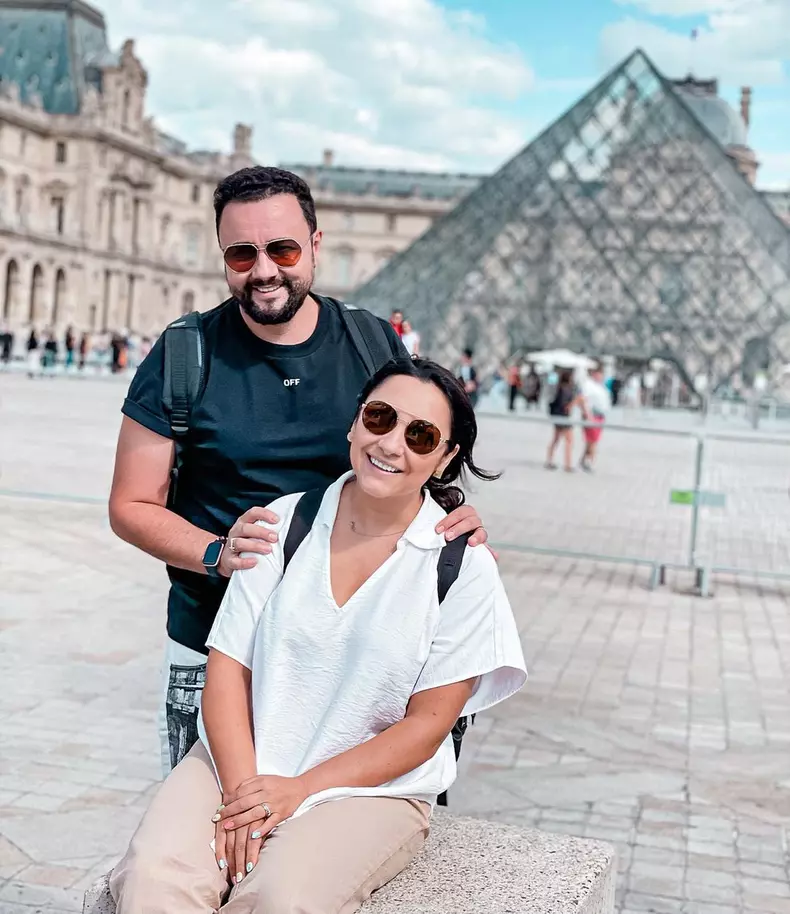 Cum răspunde Andra zvonurilor cum că ar fi iar însărcinată. Eu dau tot din casă (10)