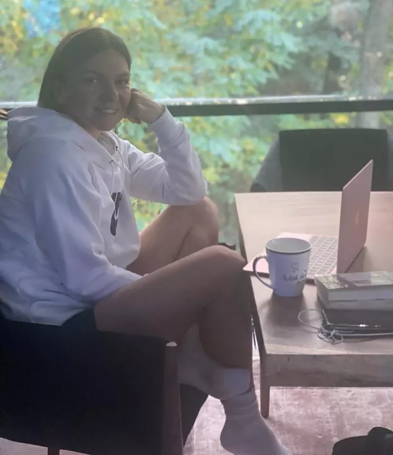 simona halep covid-19 instagram (2)
