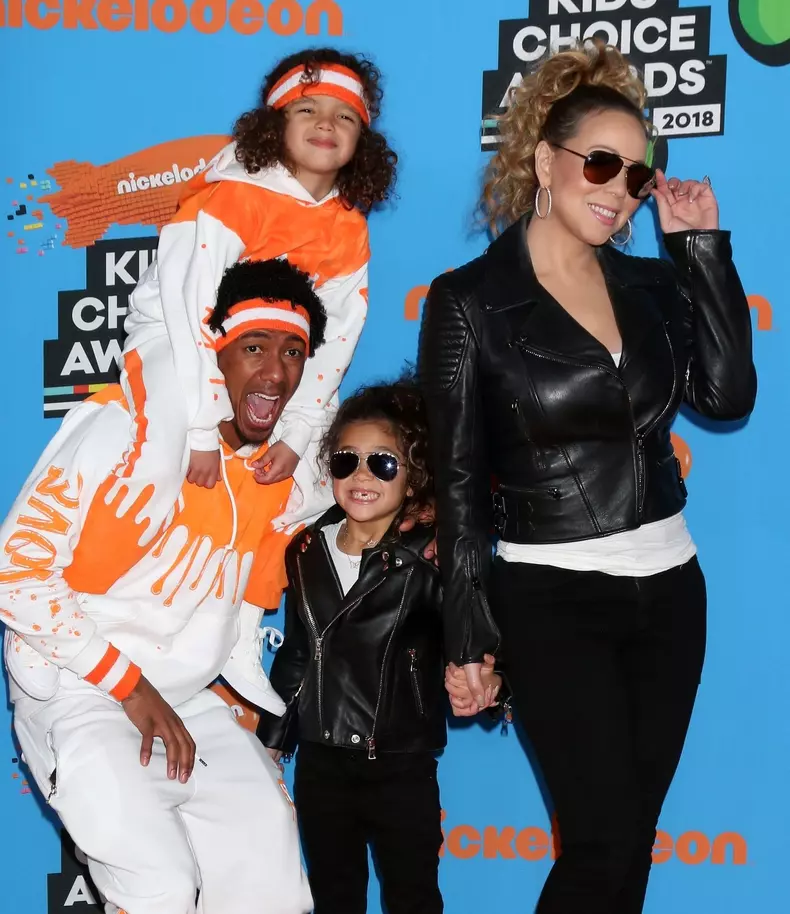 Mariah Carey, Nick Cannon and their twins arrive at the Nickelodeon's 2018 Kids' Choice Awards