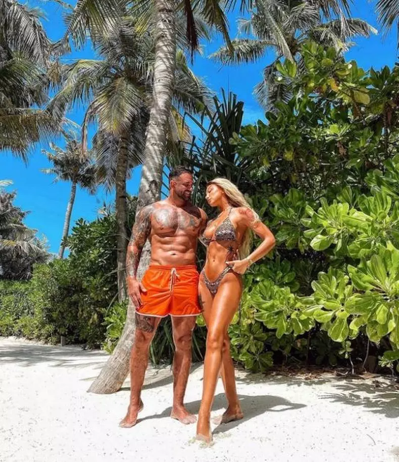 Alex Bodi si Ema Uta