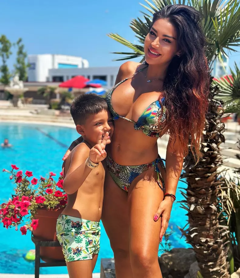 elena ionescu 3