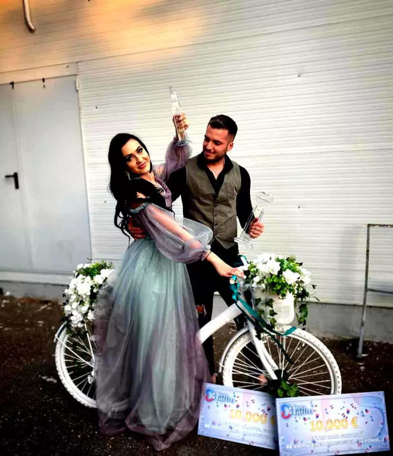 Bianca-_i-Livian-de-la-Puterea-Dragostei-1-2