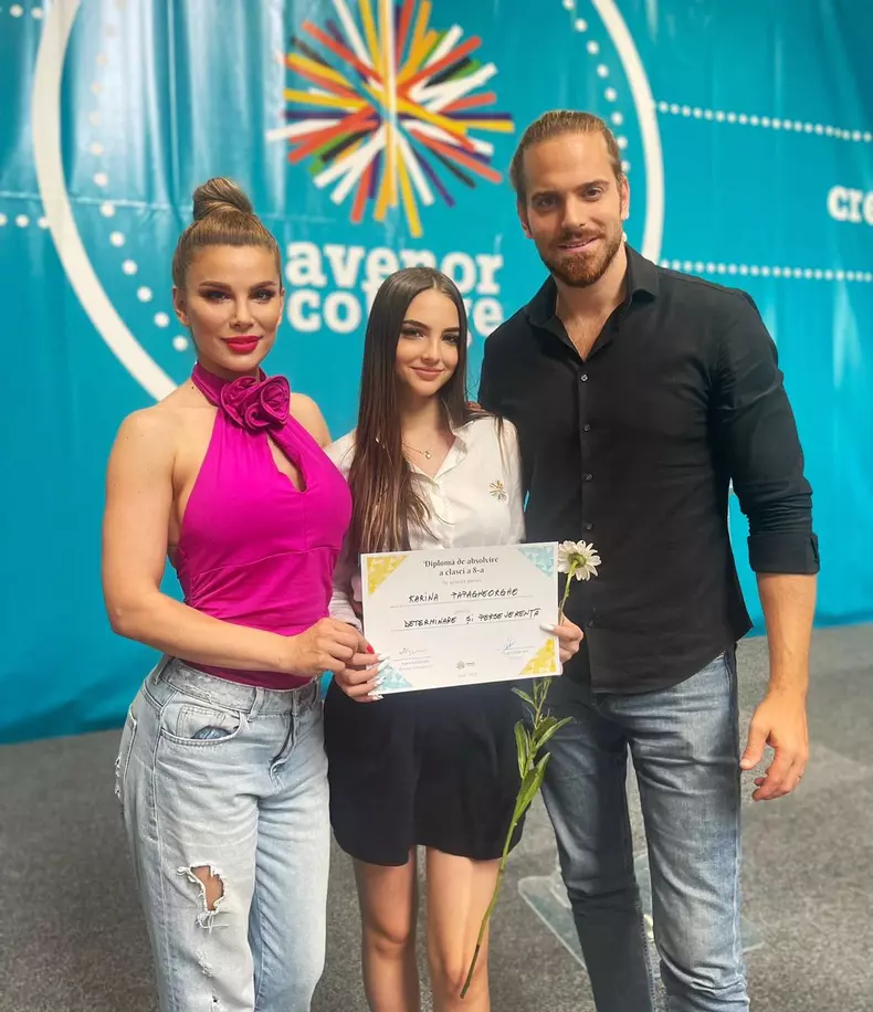 Cine-este-Alina-Laufer-7