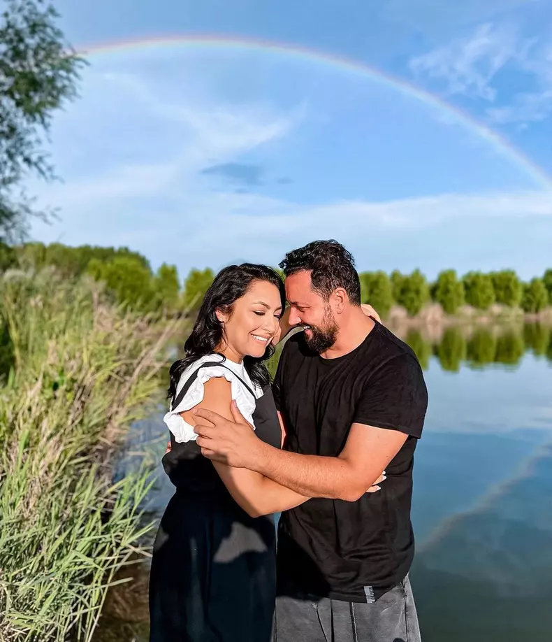 Andra și Cătălin Măruță se pregătesc de nunta de cristal. „Profităm de orice zi specială să facem ceva memorabil”. EXCLUSIV