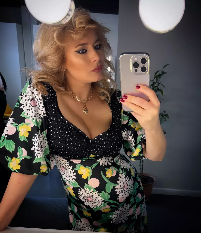 laura-cosoi-2