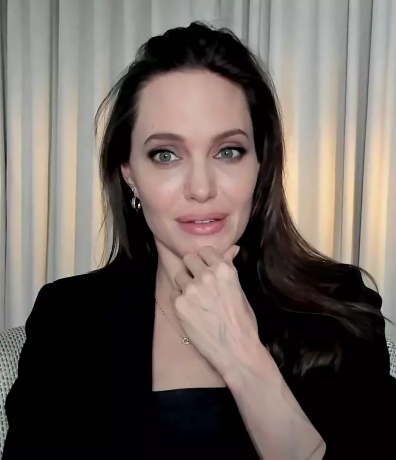 Jolie reveals personal struggles amid Brad Pitt custody battle