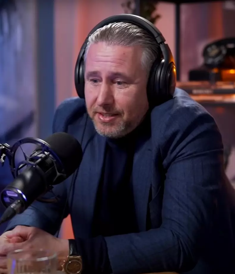 Cum se simte mama lui Laurențiu Reghecampf. A fost diagnosticată cu