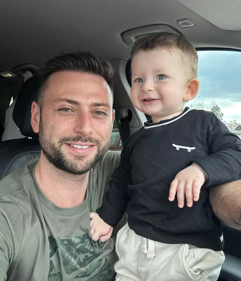 sarbatoare-in-familia-lui-radu-andrei-tudor-prezentatorul-newstime-de-la-kanal-d2-6