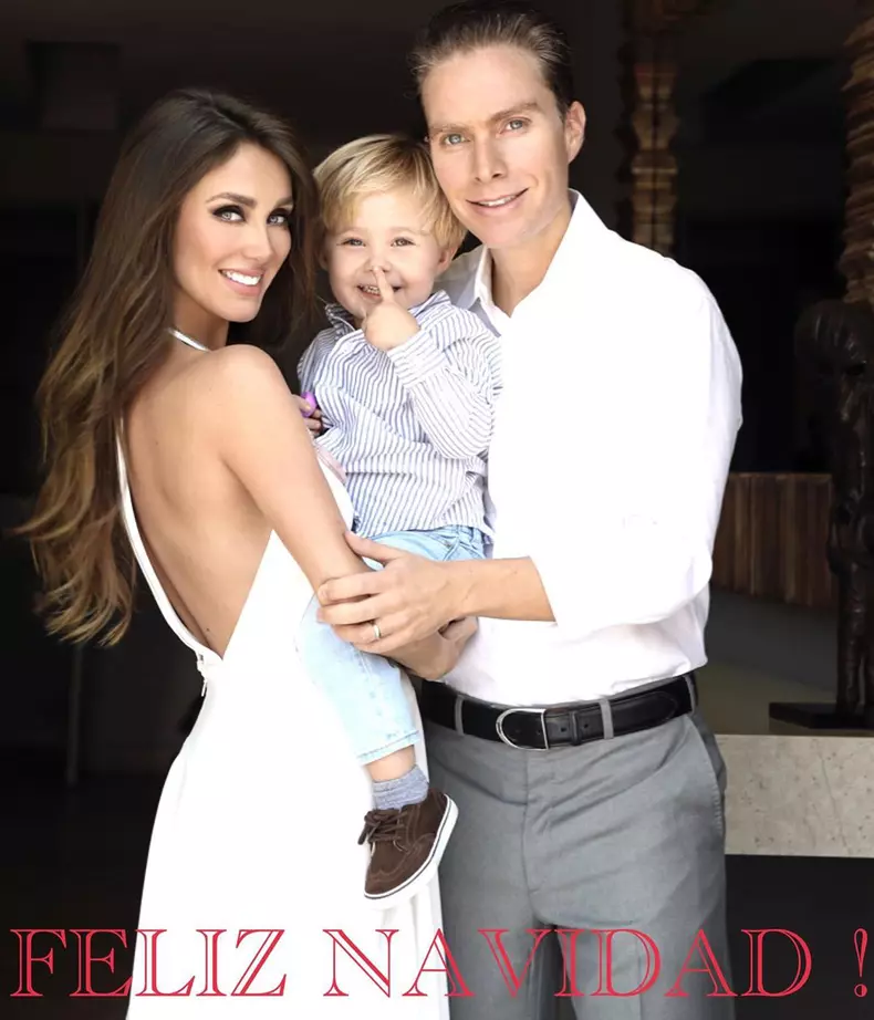 Anahi, sotul ei si fiul lor Manuel