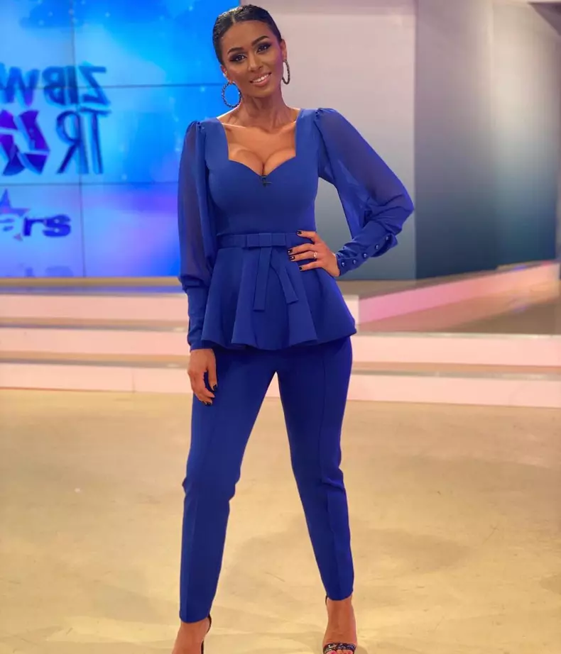 majda-aboulamousha-survivor-romania-5