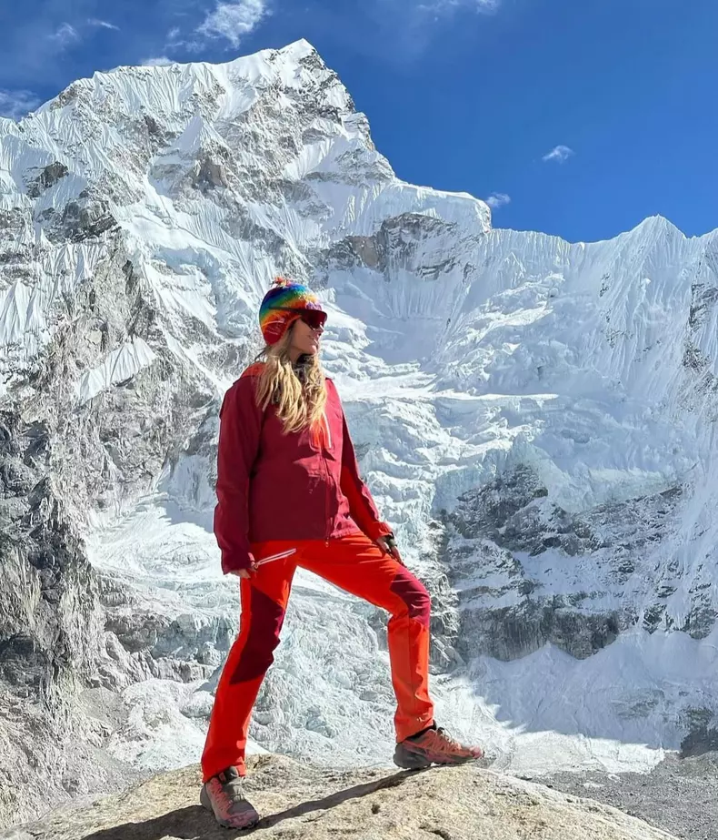 delia pe everest