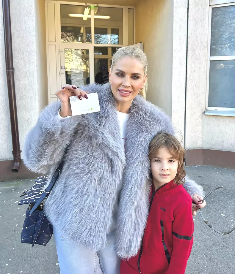 andreea banica si fiul noah 1
