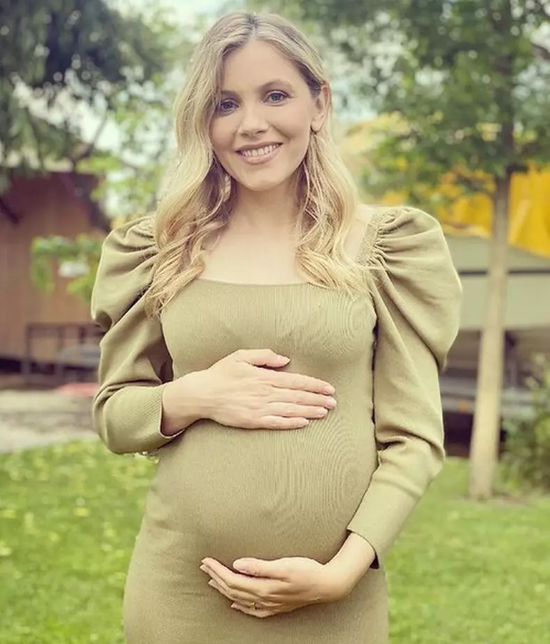 Andreea-ibacka-sarcina6