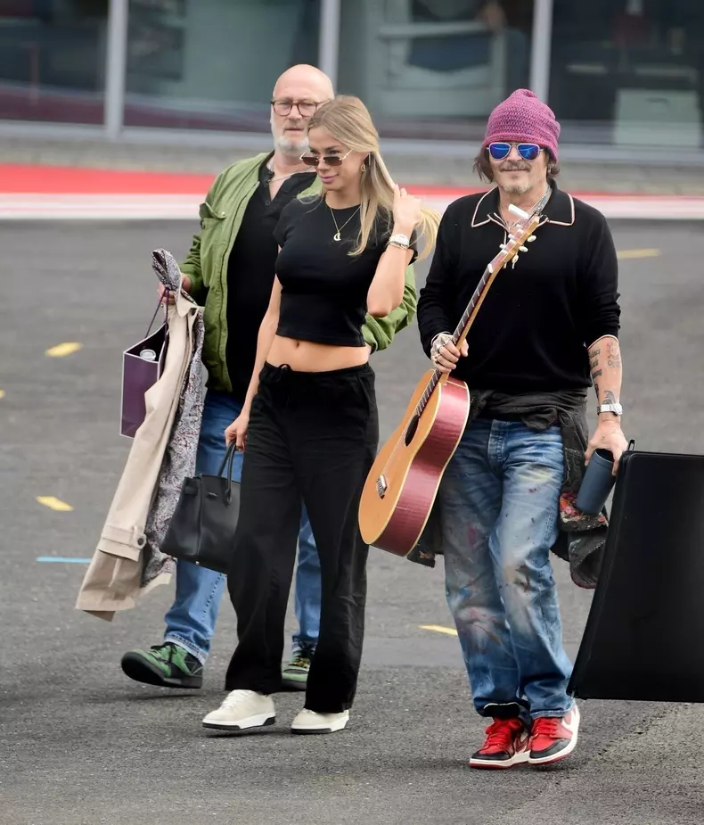 *PREMIUM-EXCLUSIVE* MUST CALL FOR PRICING BEFORE USAGE - First Pictures of a possible couple alert as the American Actor and Musician Johnny Depp is seen out in London with the Russian beautician named Yulia.
*PICTURES TAKEN ON 11/07/2024*