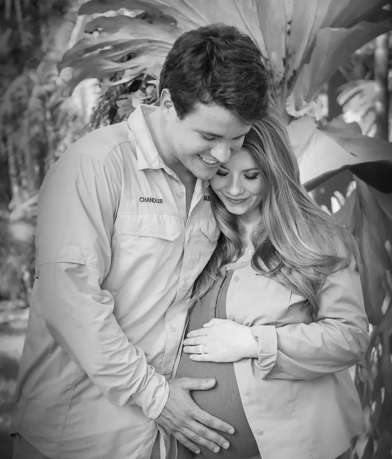 Bindi Irwin și Chandler Powell