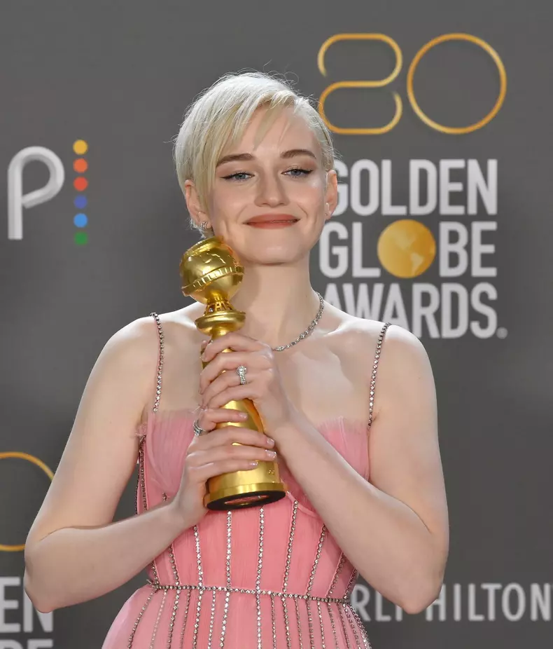 Julia Garner