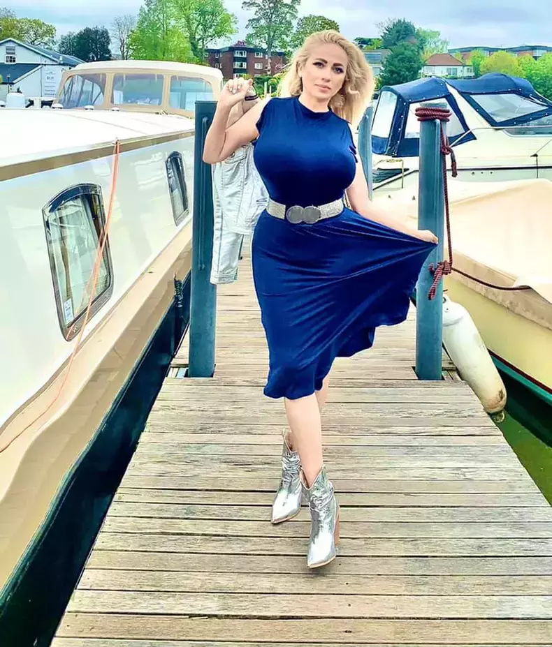 rocsana marcu veche