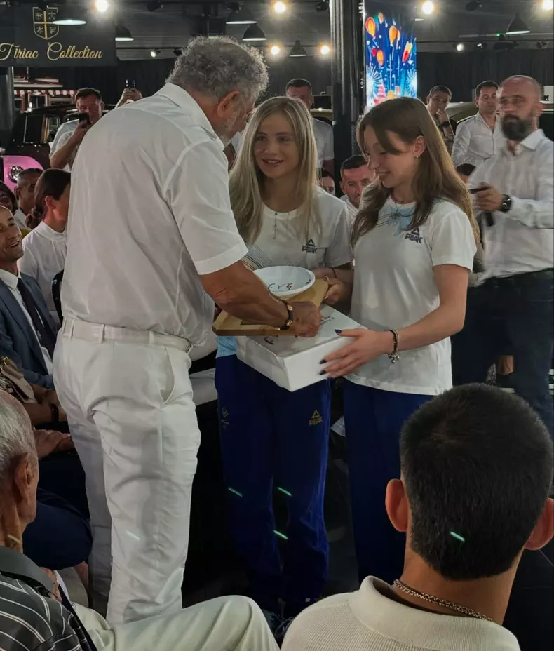 Ceremonia organizată la Țiriac Collection