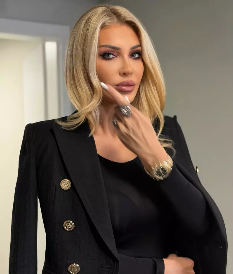 alina-petre-1