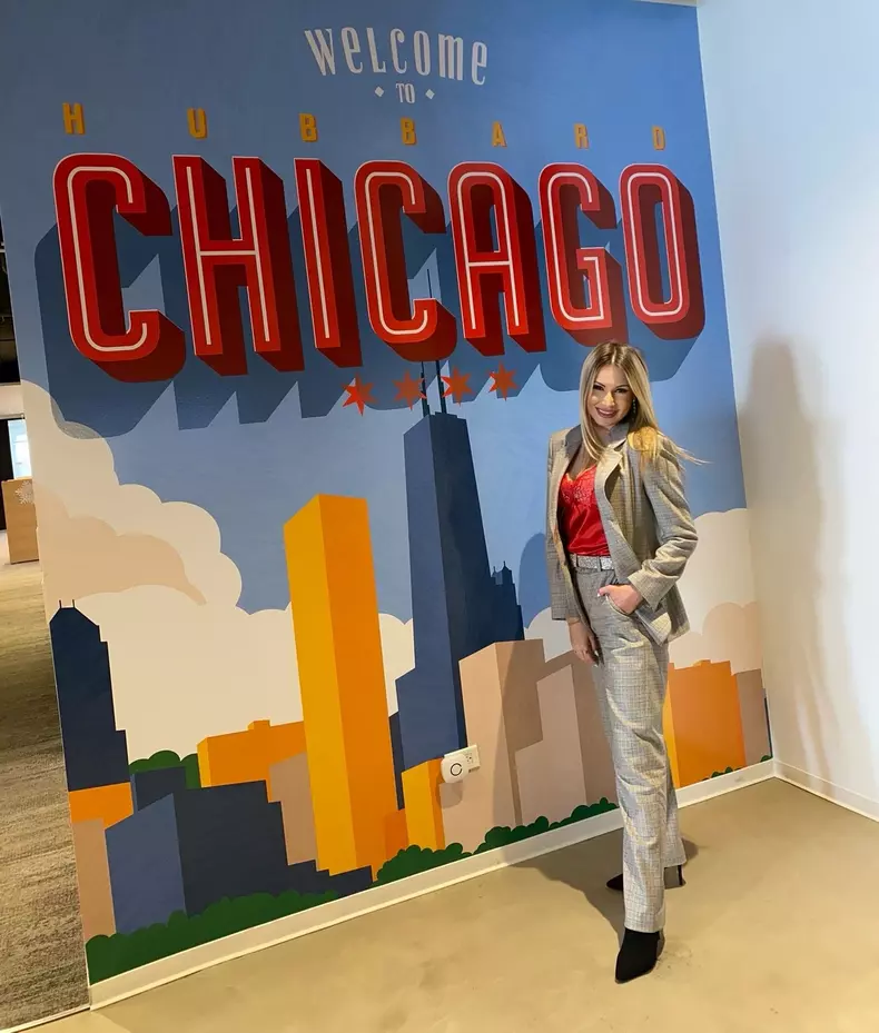 Mădălina Bălan prezintă Visul românesc – Succes american la Antena Stars