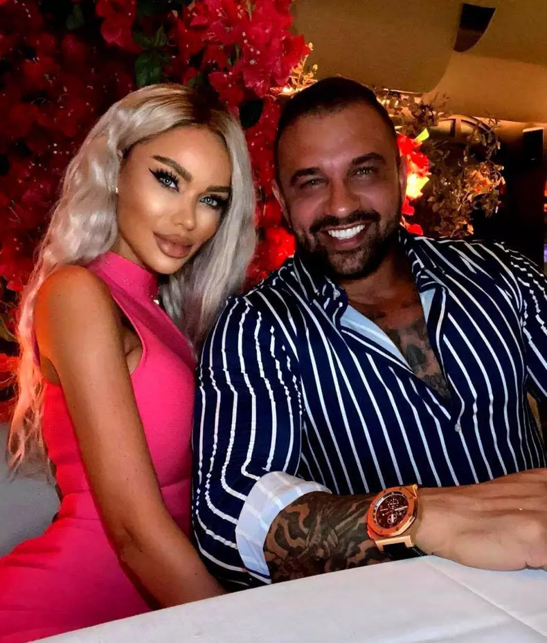 Bianca-Dragusanu-4-3-871x1024-1-871x1024-2-871x1024-1