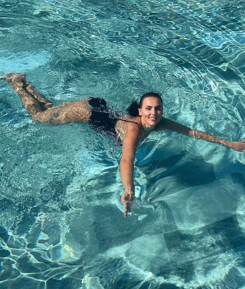 Lavinia, in vacanta cu Stefan