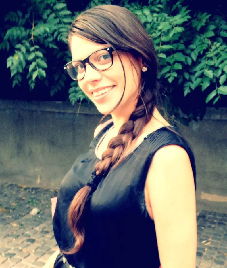 Cum-arata-azi-Laura-Andresan.-Fosta-partenera-a-lui-Grasu-XXL-a-implinit-40-de-ani-3