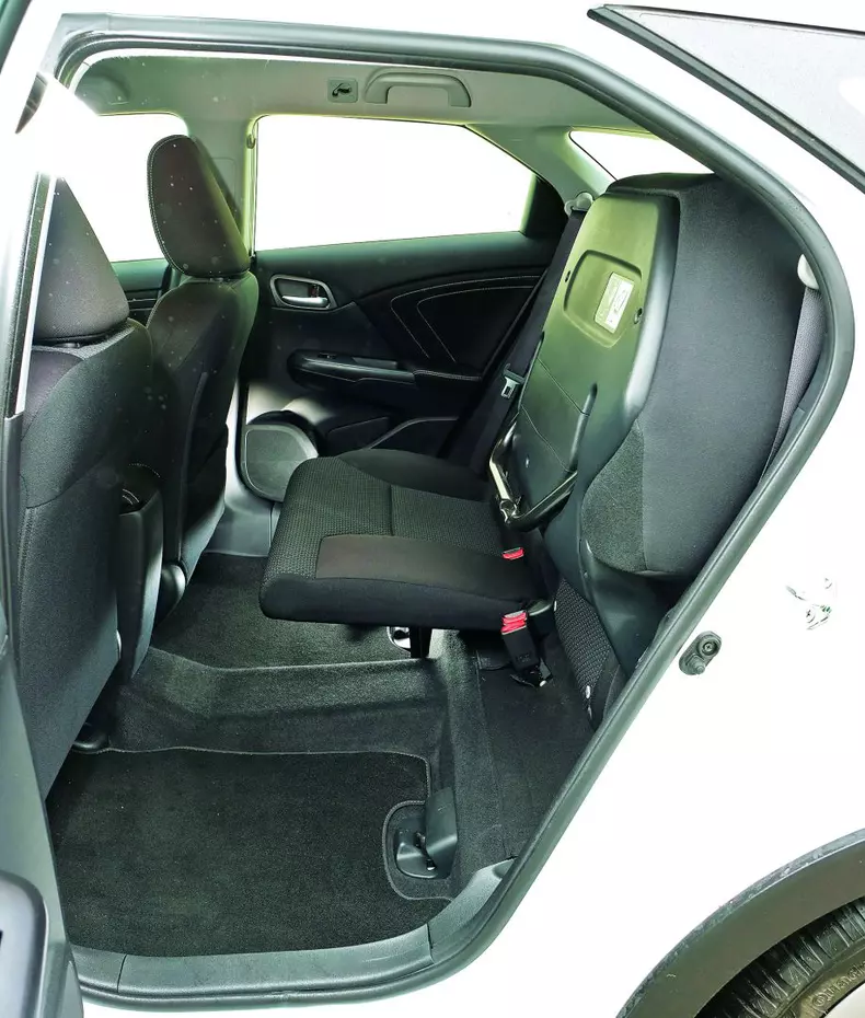 Honda Civic Tourer 005