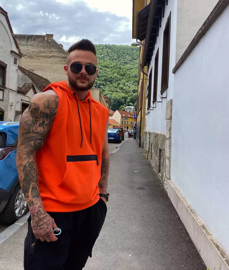 209855009_2954976558092621_6102637092600374353_n