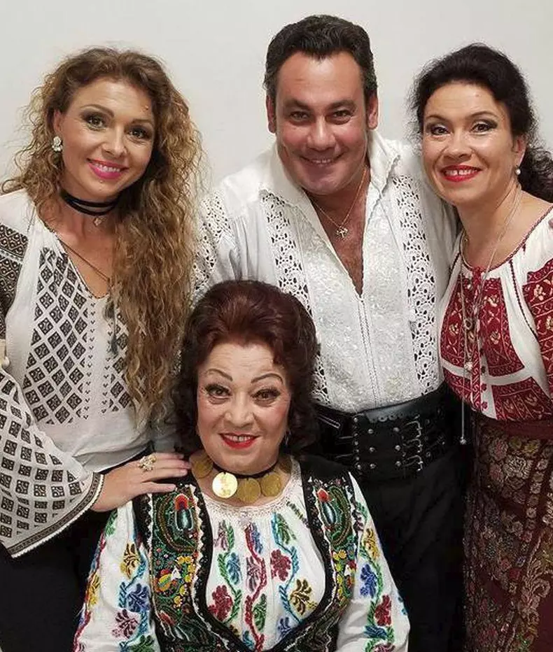 Maria-Ciobanu-si-familia
