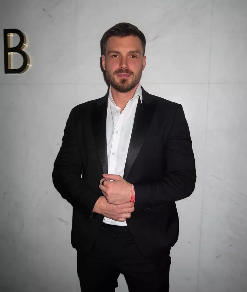 Bogdan Vlădău1